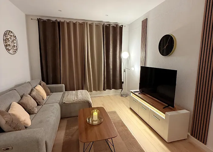 Luxury 3 Room Apartment In Hanover- Dawin Group Ug